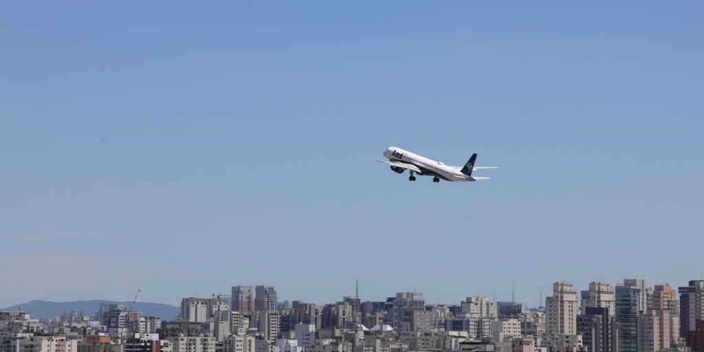 Aviação doméstica bate recorde com 42 milhões de passageiros