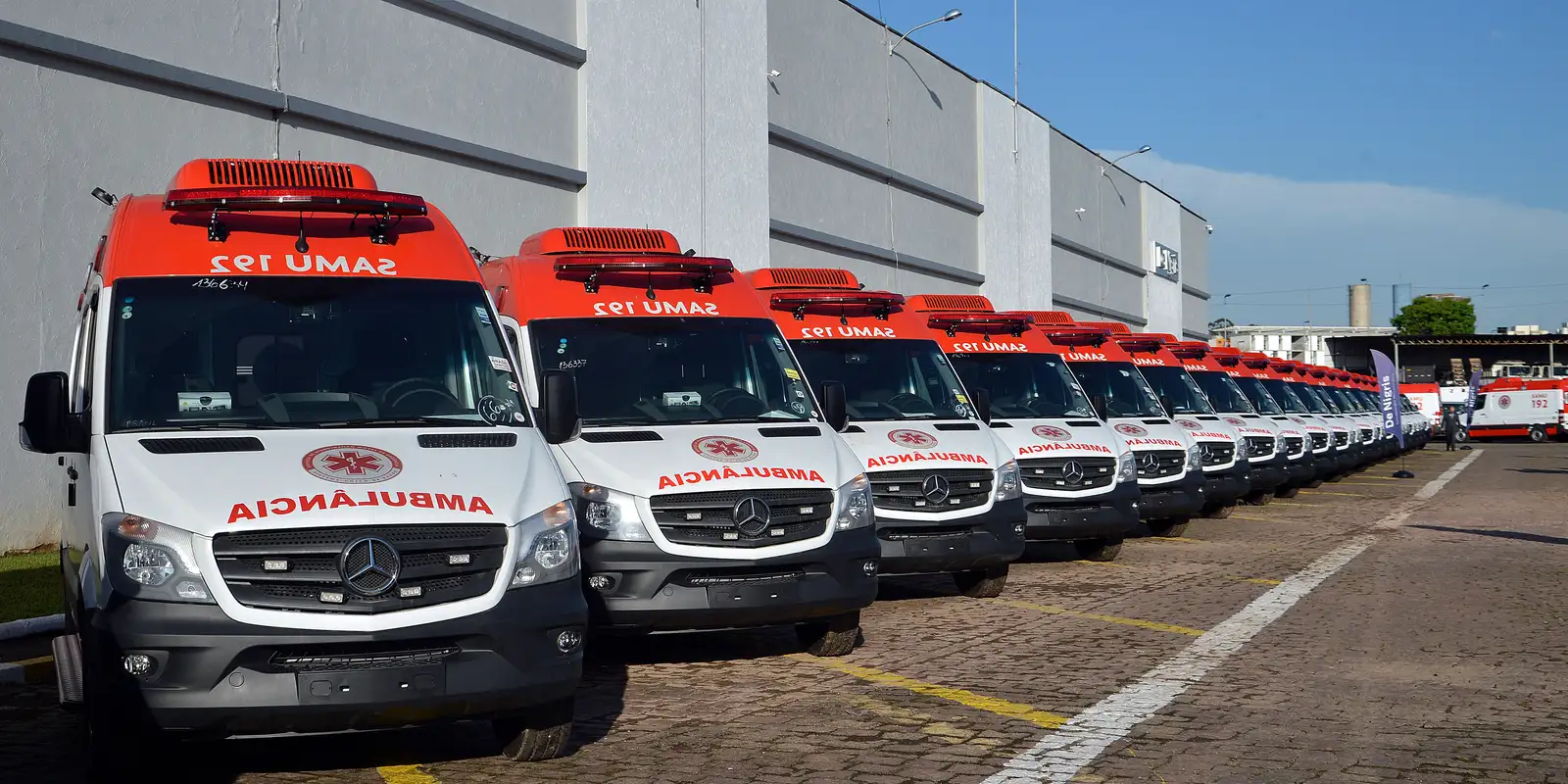 Correios assumem distribuição de 5,6 mil veículos para o SUS