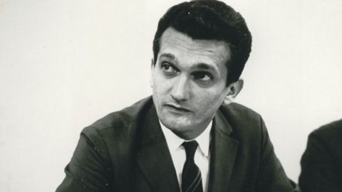 Novo livro examina legado do economista Celso Furtado