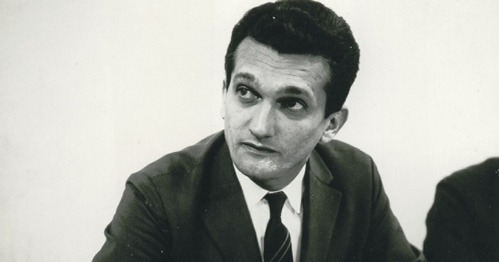 Novo livro examina legado do economista Celso Furtado