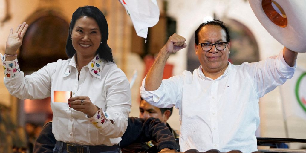 Fujimori abre vantagem mínima sobre Sánchez em eleição peruana acirrada