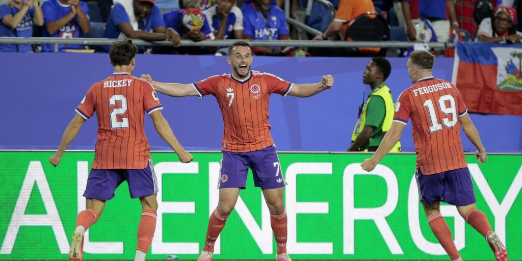 Escócia lidera grupo do Brasil após vencer Haiti na estreia