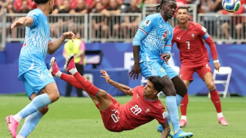 Congo surpreende Portugal e faz história em sua estreia na Copa