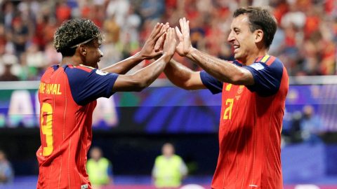 Espanha se reabilita com goleada sobre Arábia Saudita na Copa
