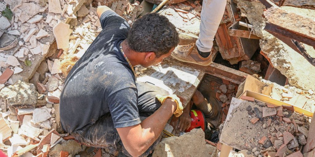 Brasil envia equipes de resgate à Venezuela após terremoto devastador