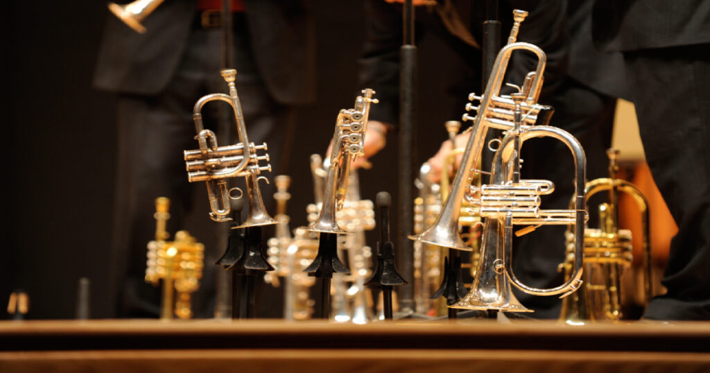 Quinteto de metais leva clássicos de séculos para palco da Osusp