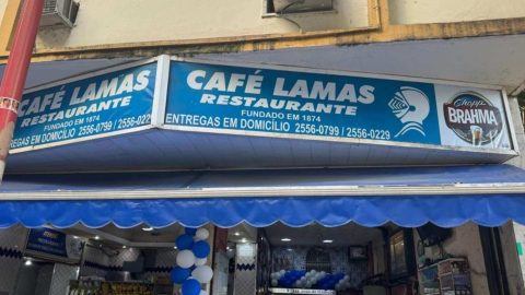 Incêndio atinge Lamas, restaurante centenário do Rio