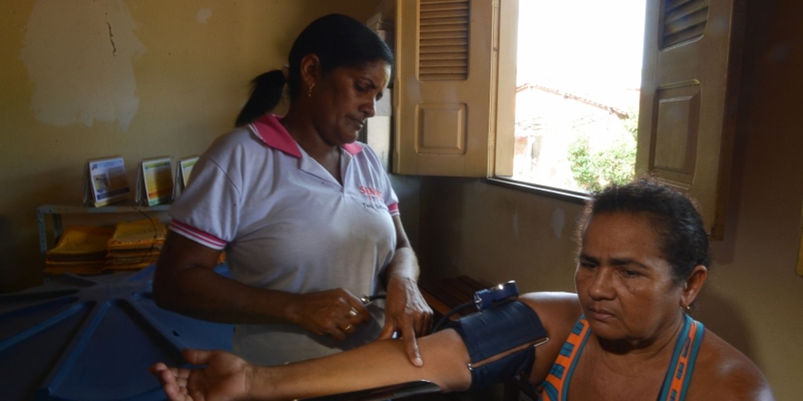 Senado avança com aposentadoria especial para profissionais de saúde