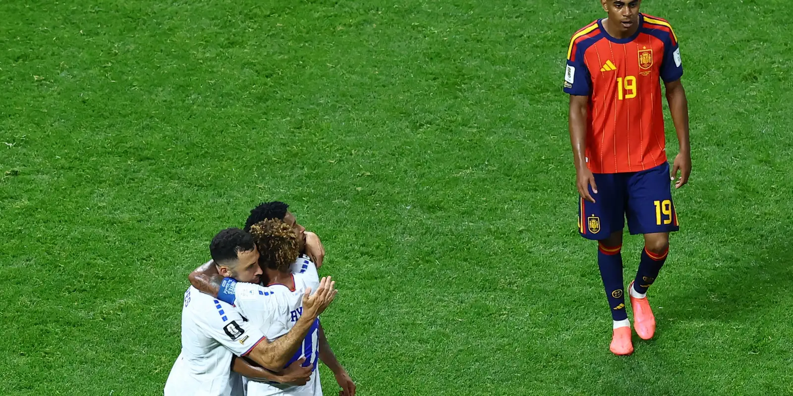 Cabo Verde faz história em estreia e segura empate com Espanha