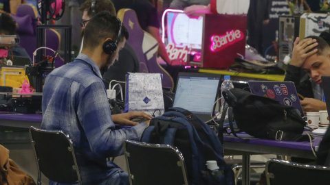 Brasil tem 6,2 milhões de jovens fora da escola e do trabalho
