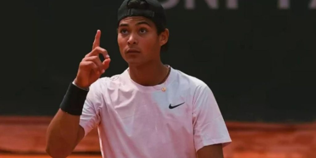Brasileiro vence Roland Garros e se torna campeão juvenil inédito
