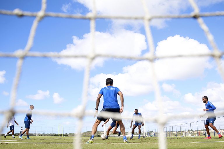 Futebol ganha regras mais rígidas de transparência e controle