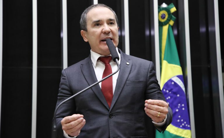 Câmara aprova desoneração fiscal para startups inovadoras