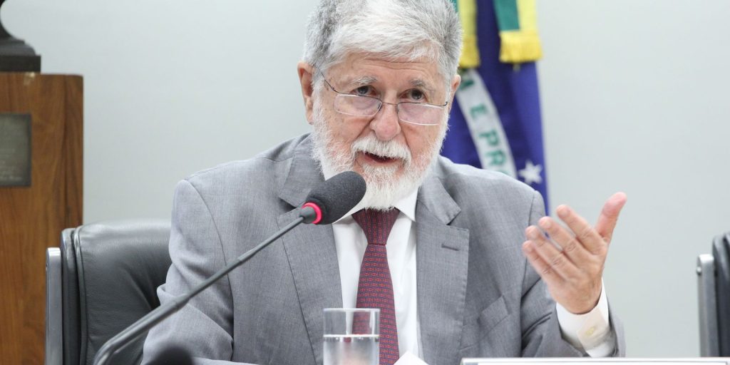 Amorim alerta: IA concentrada em poucas empresas amplia fossos sociais