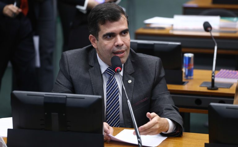 Câmara aprova orçamento específico para primeira infância