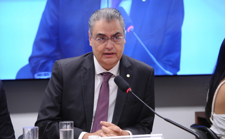 Câmara aprova diretrizes para moedas digitais do Brasil