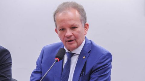 Câmara aprova piso de R$ 10 mil para veterinários e zootecnistas