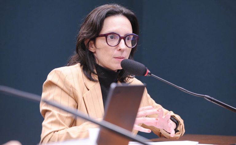 Câmara aprova campanha para uso responsável de tecnologia digital