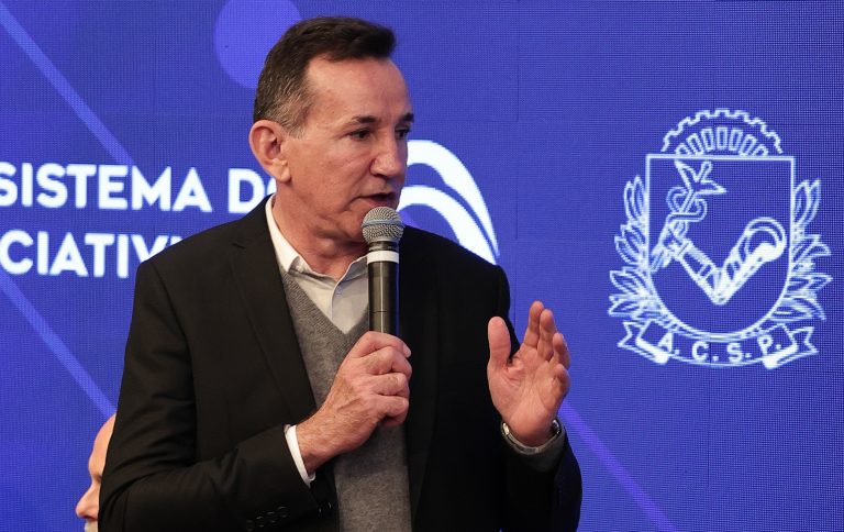 Relator propõe isenção previdenciária para empresas que ampliem contratações