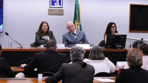 Debate na Câmara busca regulação para doação de corpos à medicina