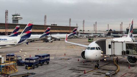 Decreto sobre combustível sustentável para aviões segue em tramitação