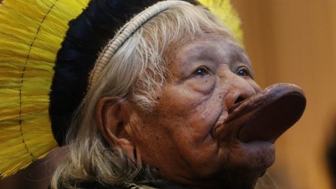 Cacique Raoni, aos 94 anos, passa por cirurgia intestinal em São Paulo