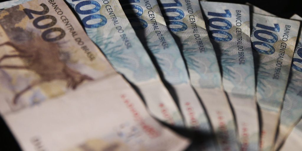 Tesouro honra R$ 834,8 milhões em débitos de estados em maio