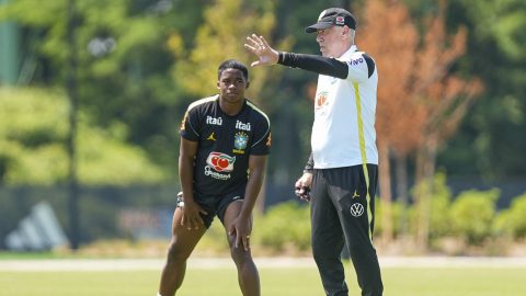 Ancelotti planeja mexer no time para enfrentar Haiti na Copa