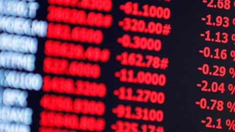 Bolsa dispara 3% e toca melhor marca em dois meses