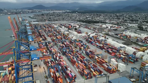 Exportadores ganham até 2 anos para acessar crédito antecipado