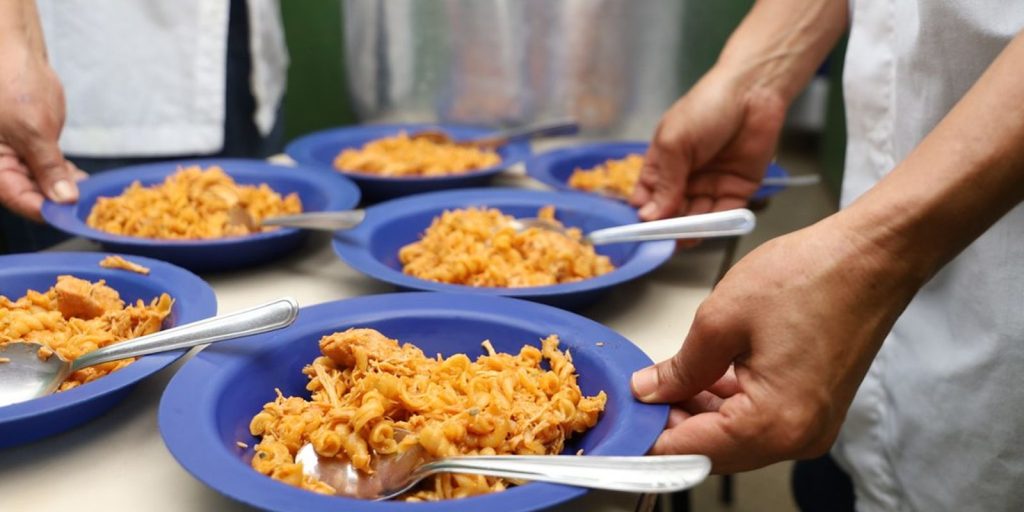 Um ano depois: Brasil sai da fome, mas 6,5 milhões ainda sofrem
