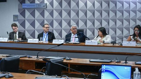 Defensores públicos cobram freio na propaganda de apostas online