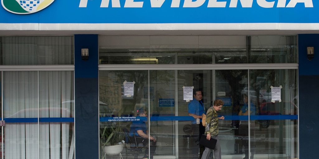 União libera R$ 547 mi para indenizar segurados do INSS
