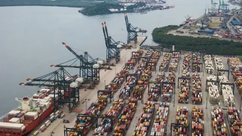Brasil rejeita tarifa dos EUA e ameaça retaliar