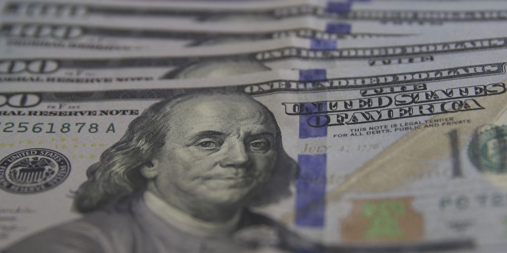 China expande presença financeira na África para reduzir dependência do dólar