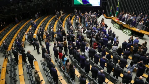 Maioria dos partidos não atende determinação do STF sobre emendas