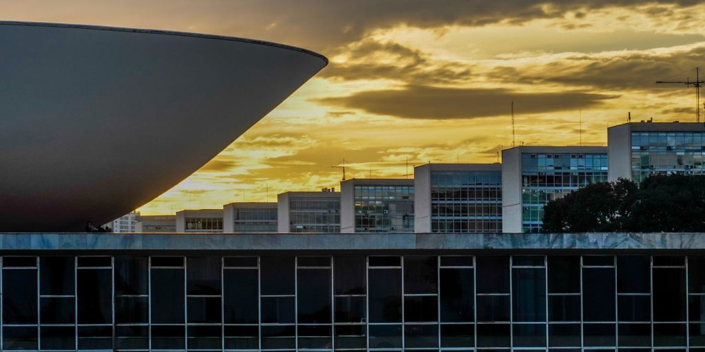 Câmara libera R$ 1,1 bi para responder a desastres climáticos