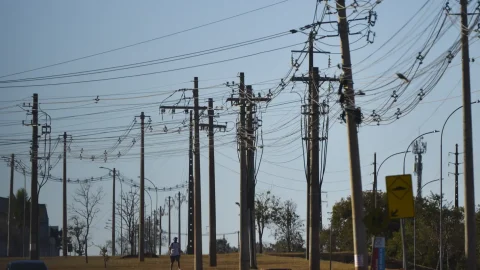 Acidentes com rede elétrica aumentam no Brasil em 2025