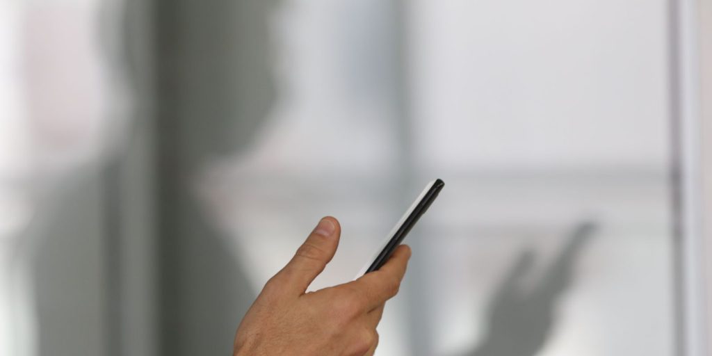 Arrecadação de apostas online agora financia saúde de policiais federais