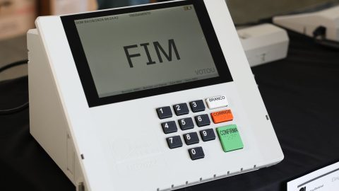 Candidatos à Presidência têm agendas intensa nesta segunda-feira