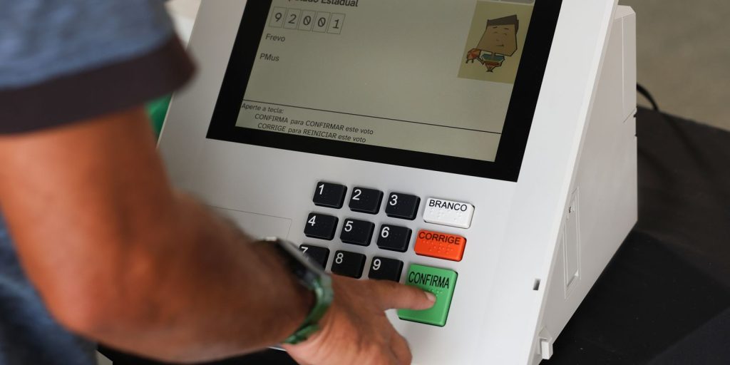 Meta aprova anúncios com desinformação eleitoral no Brasil