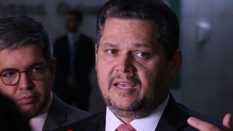 Senado recebe PEC que extingue jornada 6×1