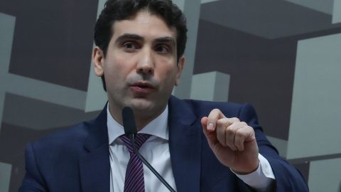 Galípolo alerta contra pressão de empresas por acesso ao FGC