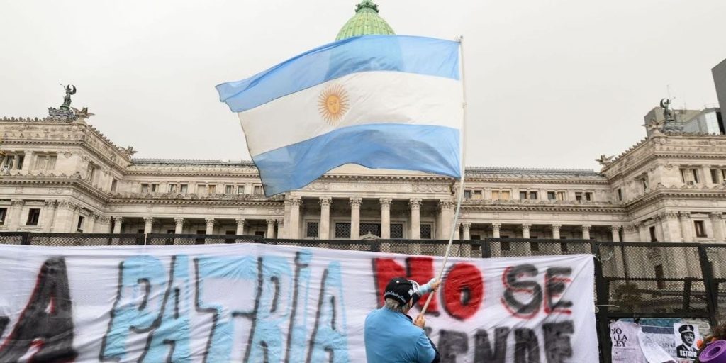 Pressão popular derruba votação sobre venda de terras a estrangeiros na Argentina