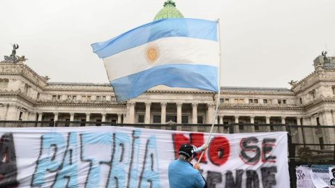 Pressão popular derruba votação sobre venda de terras a estrangeiros na Argentina