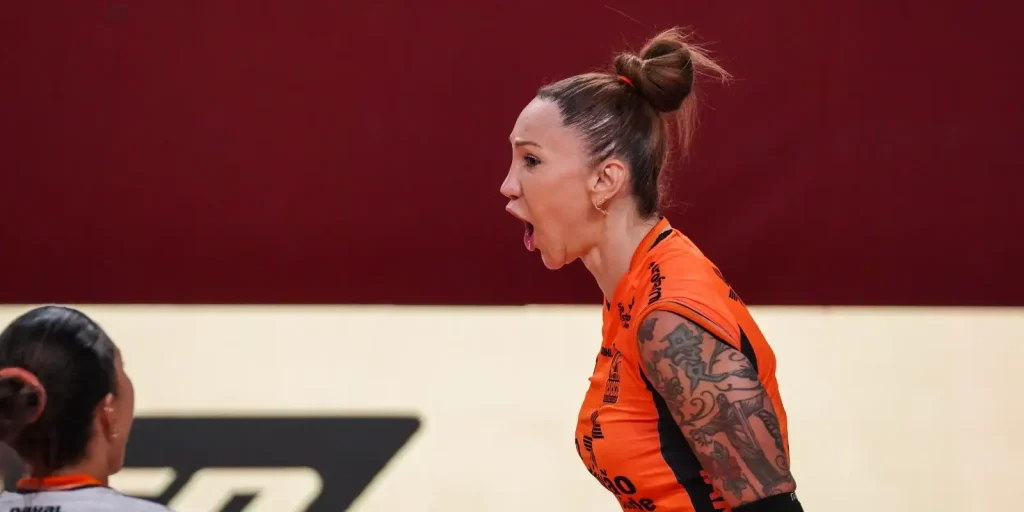 Tifanny critica nova regra sobre transgêneros no vôlei