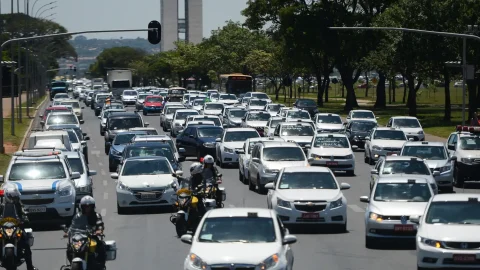 Move Brasil eleva teto de financiamento para carros de app a R$ 200 mil