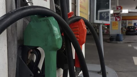 Mataripe reduz gasolina em 11,3% com subsídio federal