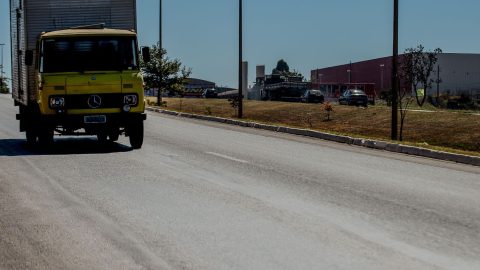 Lei do Frete consolida regras de fiscalização do transporte rodoviário