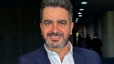 PRTB oficializa Leonardo Avalanche como candidato presidencial